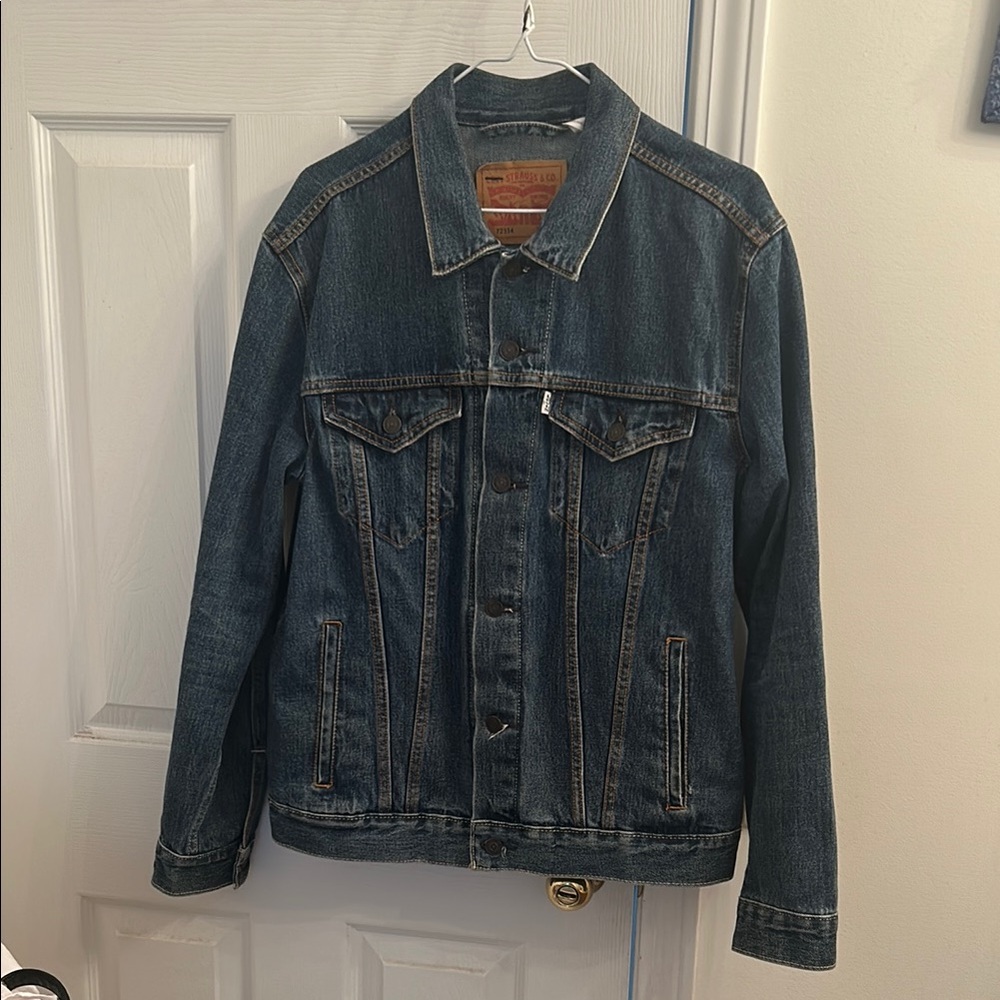 Levi’s 72334 Trucker Jean Jacket Men’s Medium Classic Fit Denim Blue